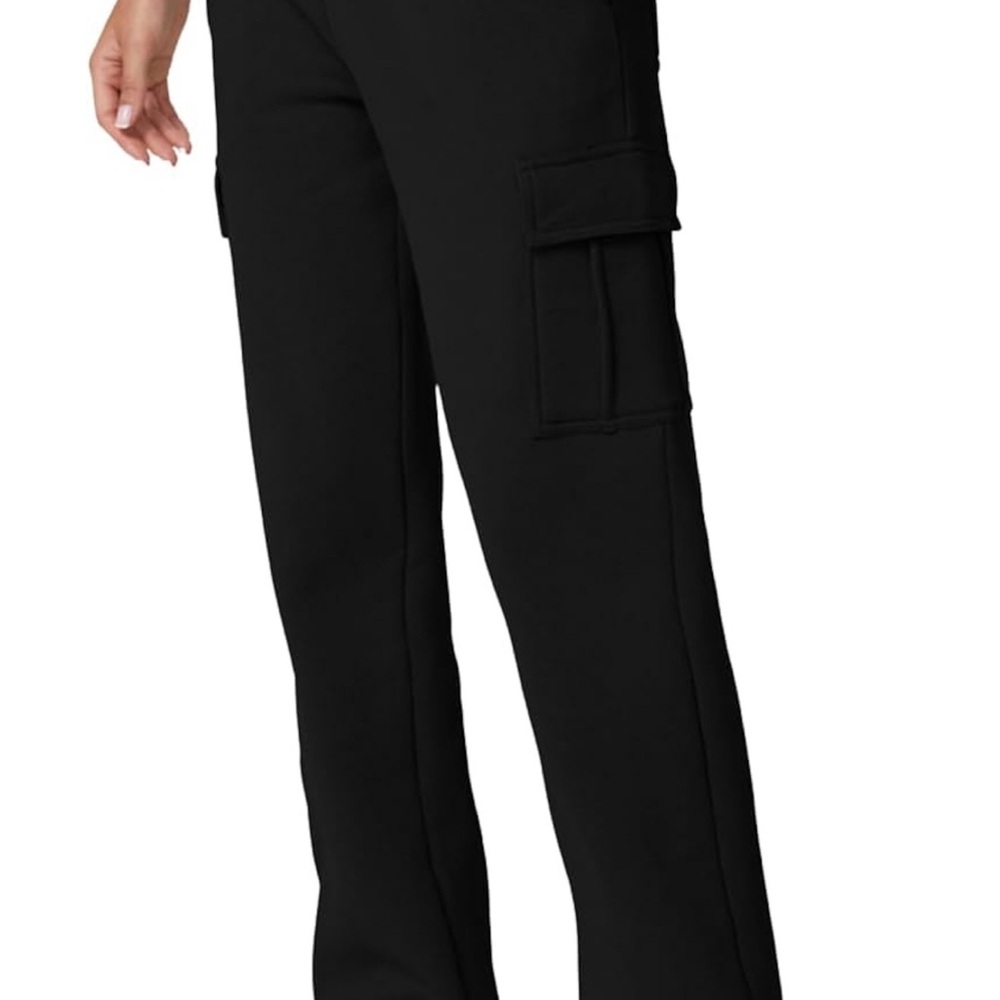 Stylish Black Fleece Cargo Pants for Women - Picture 4 of 7